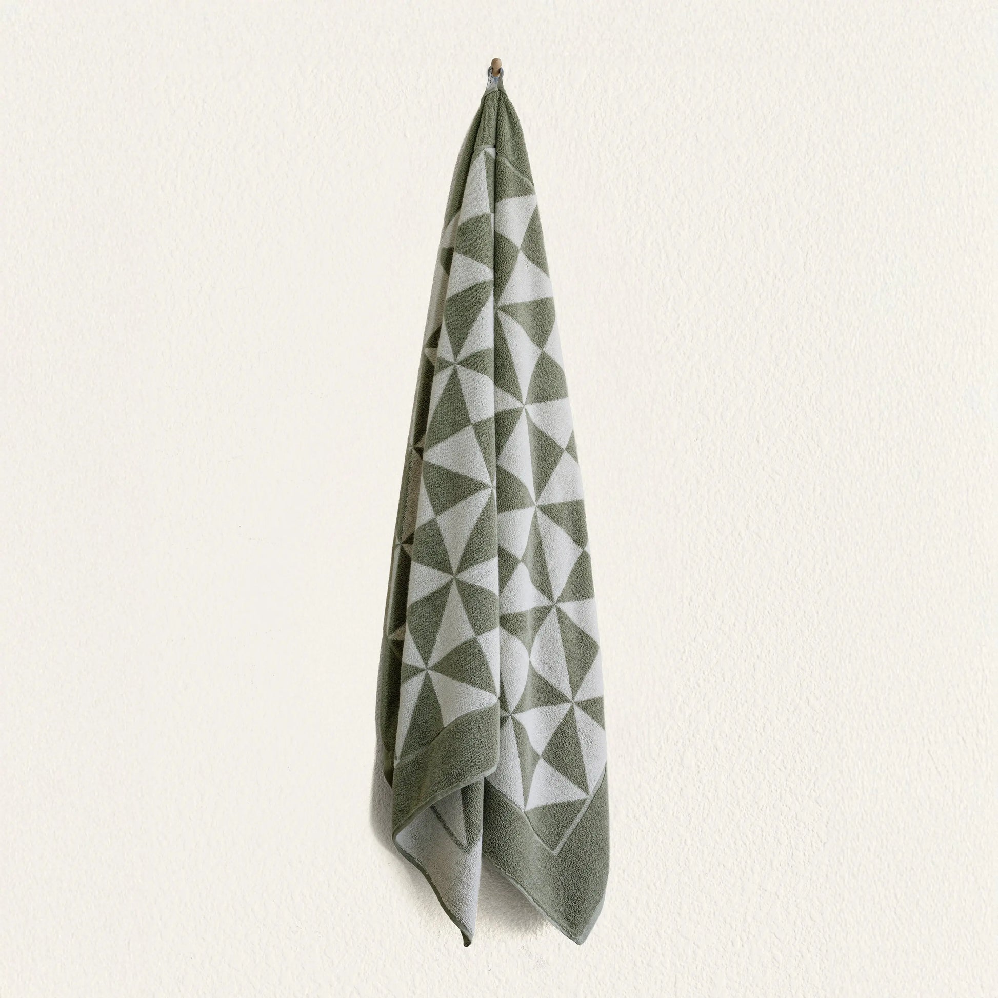 Umbra Towels Italic