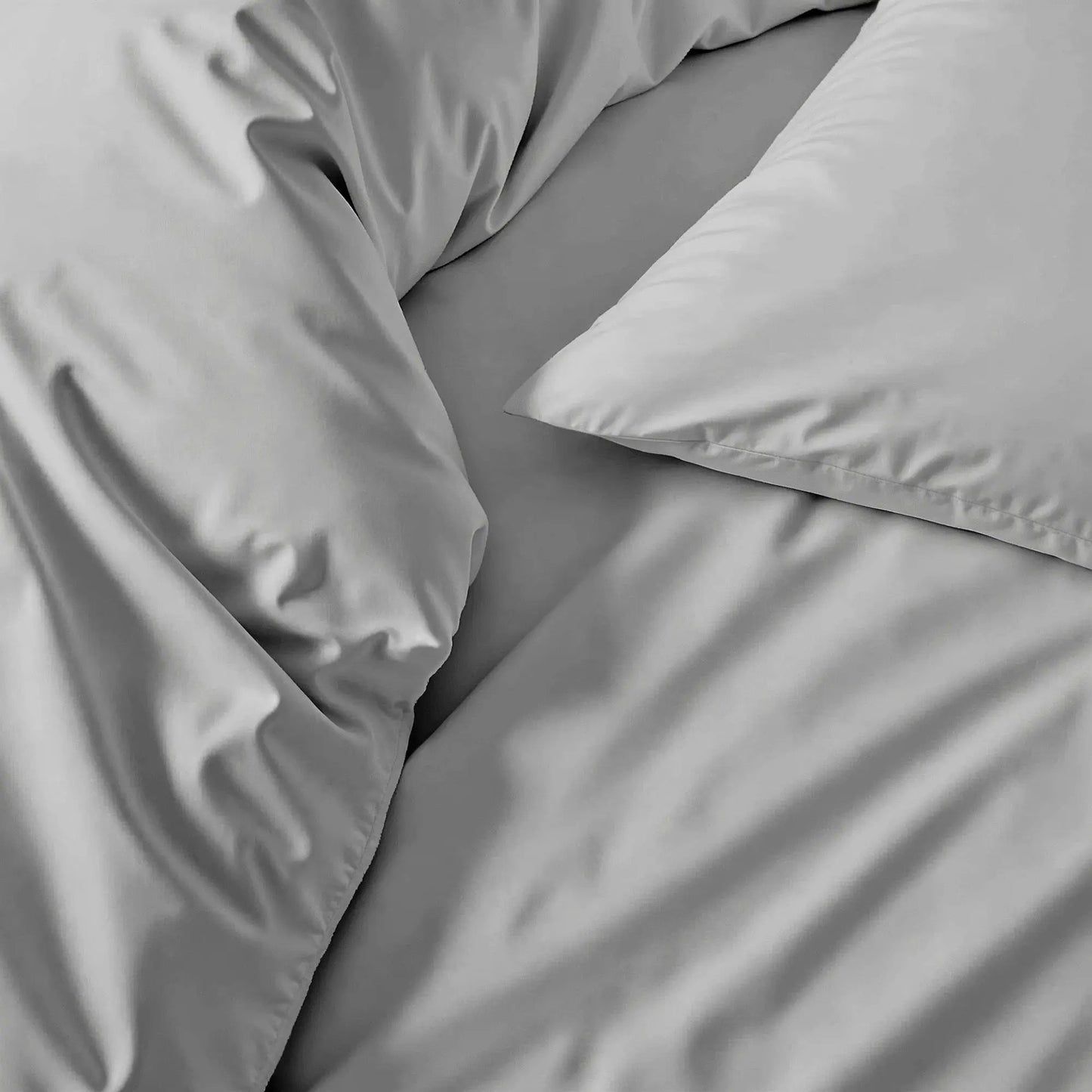 Luxe Australian Sateen Bedding Bundle Italic