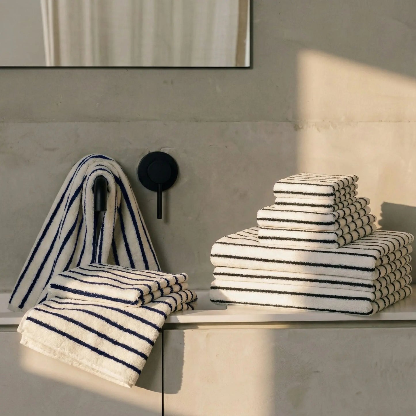 Ultraplush Australian Cotton Towels Italic