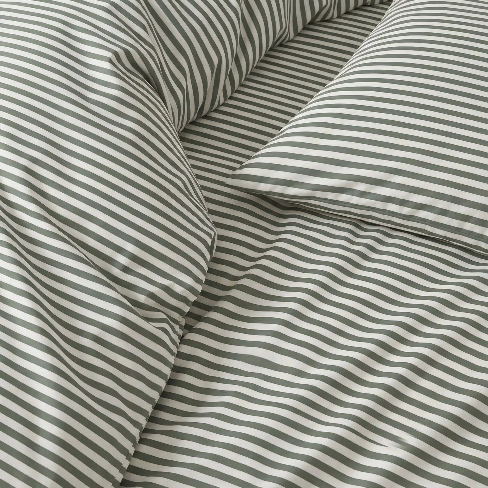 Luxe Australian Sateen Bedding Bundle Italic