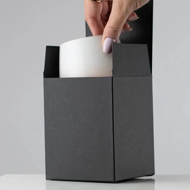 Fearless Coconut Soy Luxury Candle (Amber & Oakmoss)– Clean Non-Toxic Soy Candle for a Calm, Elevated Home Lilyfield Candles