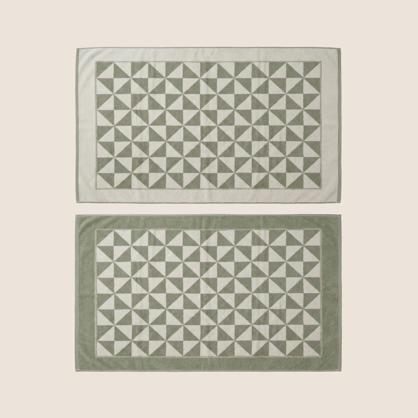 Umbra Towels Italic